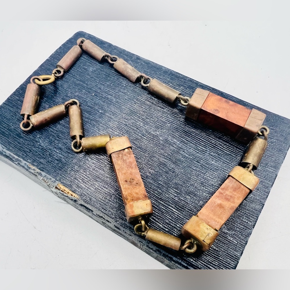 Vintage brutalist TRIKA 16” brass and wood block bead necklace - Picture 5 of 13